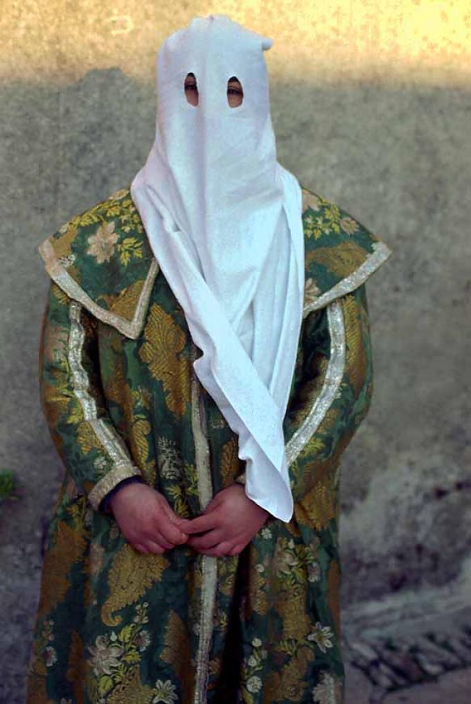 Karprozession in Enna. Palmsonntagsprozession in Partanna-Mondello.