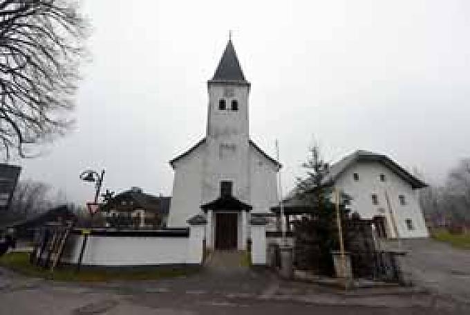 Kirche in Hintersee. 