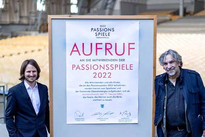 07. Bürgermeister Andreas Rödl und Passionsspielleiter Christian Stückl beim offiziellen Haar-und Barterlass am Aschermittwoch 2021 07. Bürgermeister Andreas Rödl und Passionsspielleiter Christian Stückl beim offiziellen Haar-und Barterlass am Aschermittwoch 2021