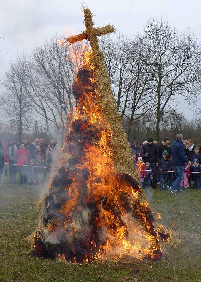 Winterverbrennung. Winterverbrennung.