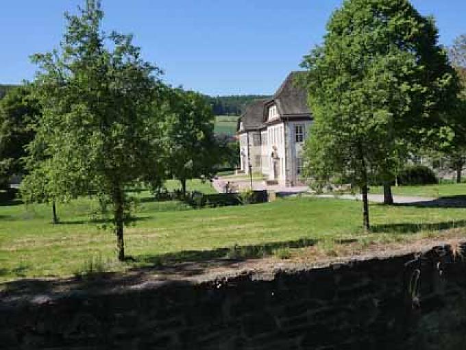 Klosteranlage in Brenkhausen Wandbild im koptischen Kloster mit einer Darstellung der Flucht nach Ägypten