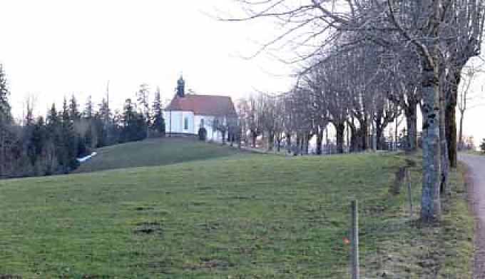 Kreuzweg zur Kapelle Kreuzweg zur Kapelle