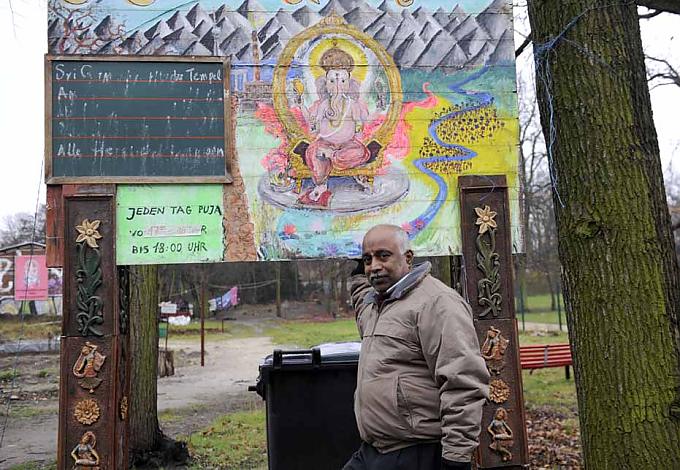 Warten auf den Hindu-Tempel Warten auf den Hindu-Tempel