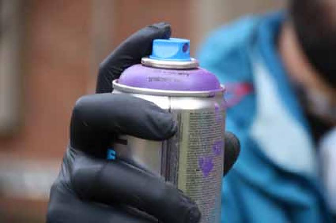 Sprühdose Sprühdose