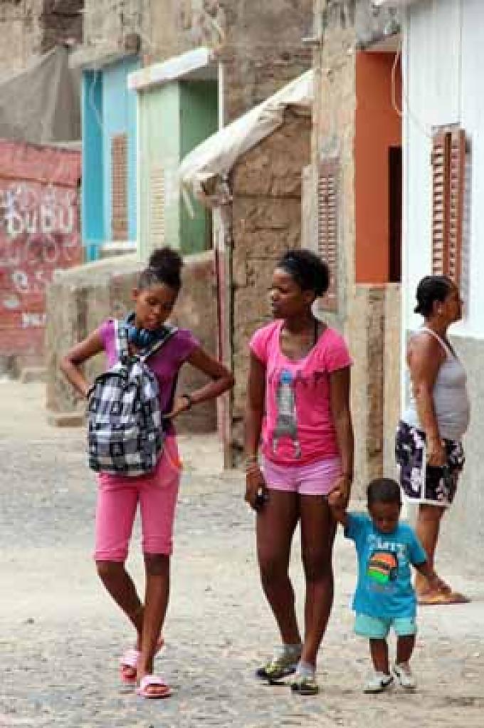 Gasse in Mindelo Mirian Lopez.