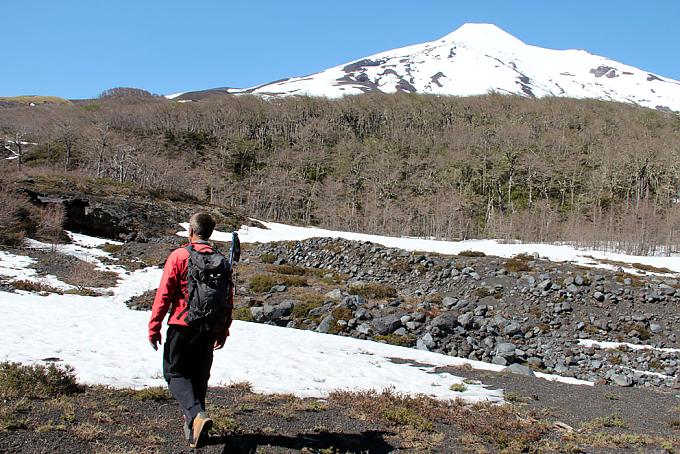 Schneebedeckte Vulkane, versteckte Lagunen und 2000 Jahre alte Araukarienbäume Schneebedeckte Vulkane, versteckte Lagunen und 2000 Jahre alte Araukarienbäume