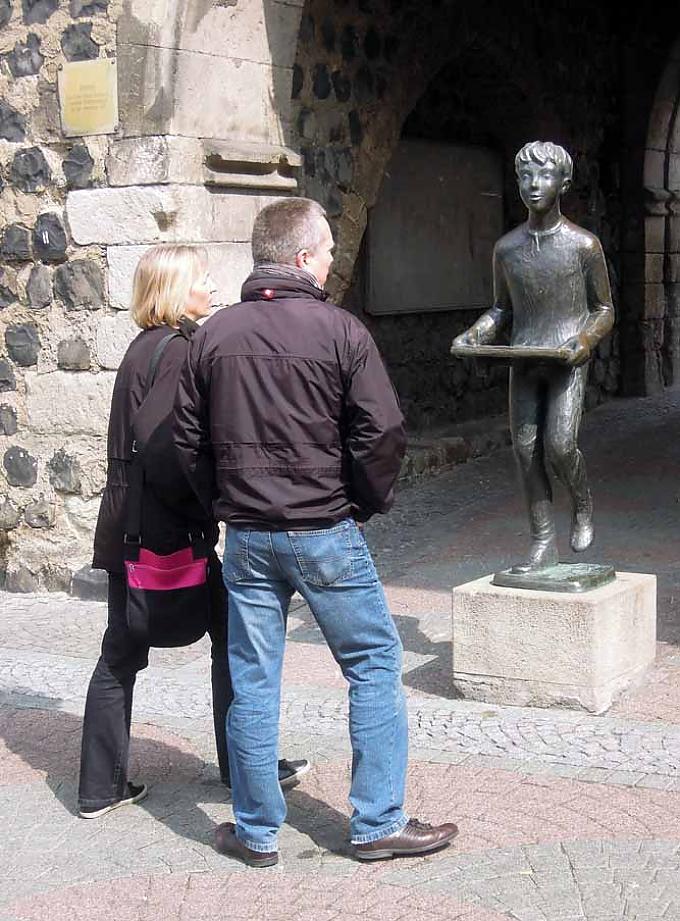 Klapperbuben-Denkmal Klapperbuben-Umzug