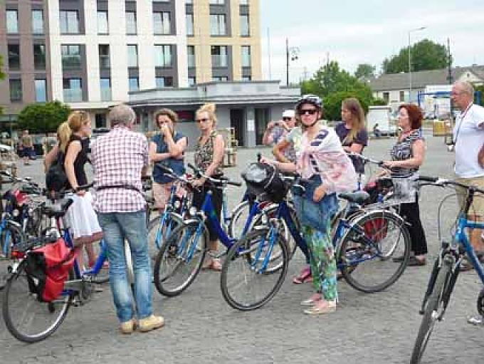Fahrradfahrer in Krakau Fahrradfahrer in Krakau