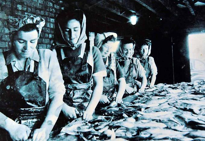 Historische Aufnahme aus der Fabrik Historische Aufnahme aus der Fabrik