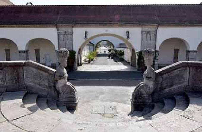 Der Bad Nauheimer Sprudelhof. Der Bad Nauheimer Sprudelhof.