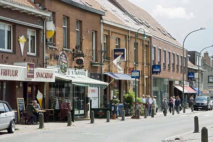 Über tausend Grenzen sollst du gehen Über tausend Grenzen sollst du gehen