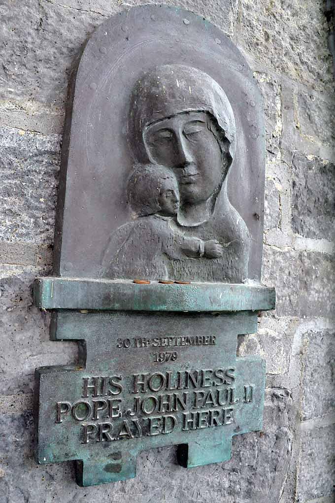 Im Jahr 1979 besuchte Papst Johannes Paul II. die Klosterruine Klosterruine