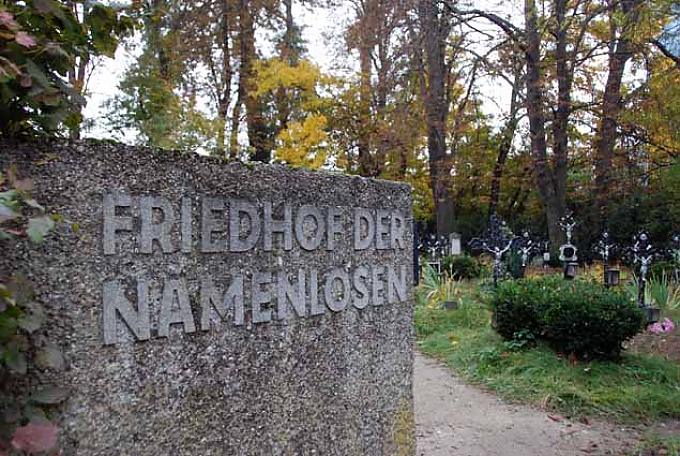 Immer schön trauern! Immer schön trauern!