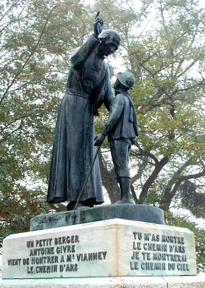 Denkmal des Pfarrers von Ars Denkmal des Pfarrers von Ars