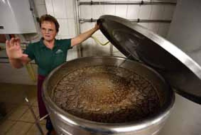 Wenn Frauen brauen Wenn Frauen brauen