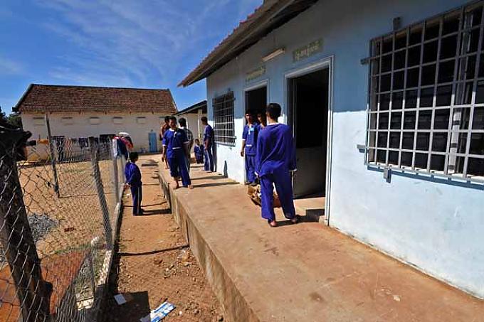 Der Ordensbruder und seine Knastbrüder Der Ordensbruder und seine Knastbrüder