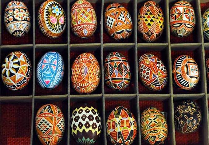 Bunte Eier mit Symbolwert