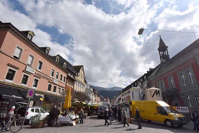 Markt in Waldkirch. Barbara Kern