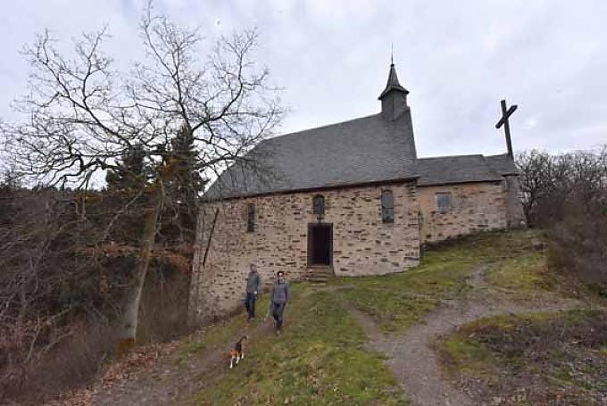 Endpunkt des Kreuzweges ist die Kreuzkapelle aus dem Jahr 1488. Endpunkt des Kreuzweges ist die Kreuzkapelle aus dem Jahr 1488.