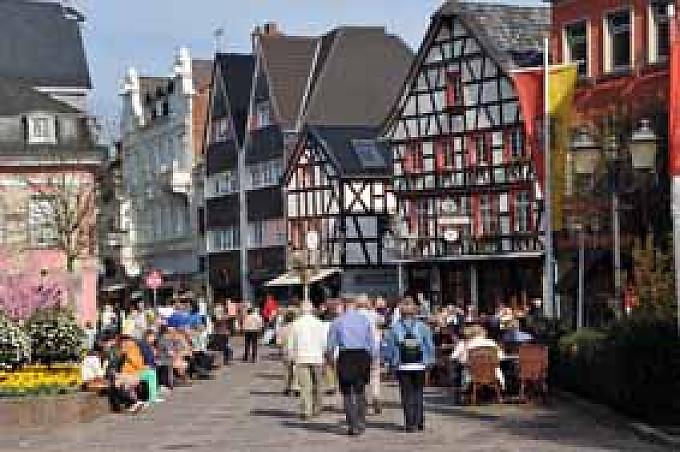 St.-Laurentius-Kirche St.-Laurentius-Kirche