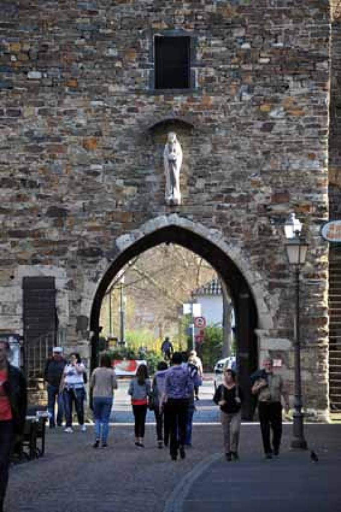 Das Obertor ist das schönste Tor der Stadt Obertor