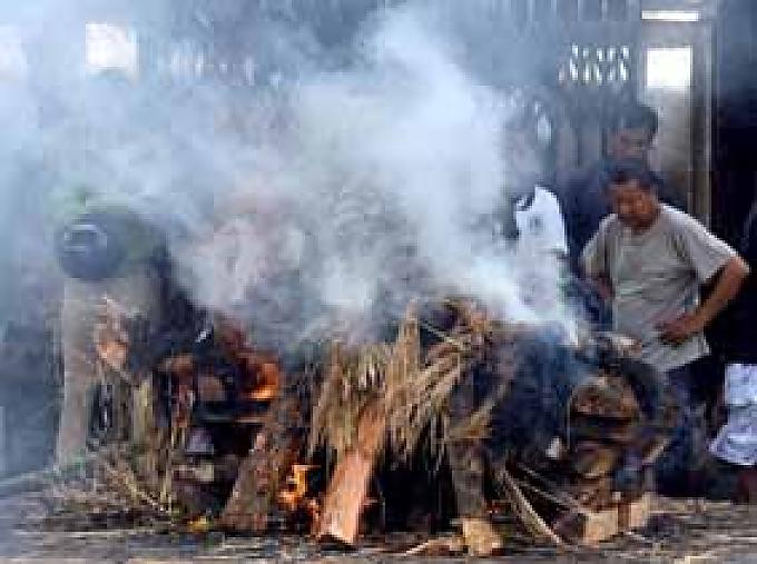 Feuer und Wasser, Leben und Tod Feuer und Wasser, Leben und Tod