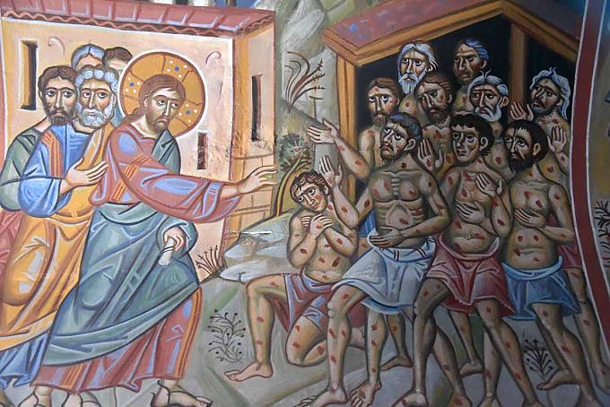 Fresken in der Sankt-Georgs-Kapelle, Ágios Geórgios, zeigen das Leben Jesu. Gleichnis von Jesus heilt Aussätzige.