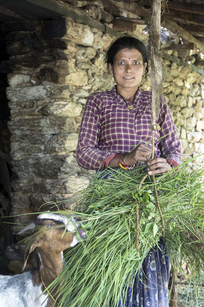 Tirtha Maya Dhungel Sozialarbeiterin Sujata Mahartan