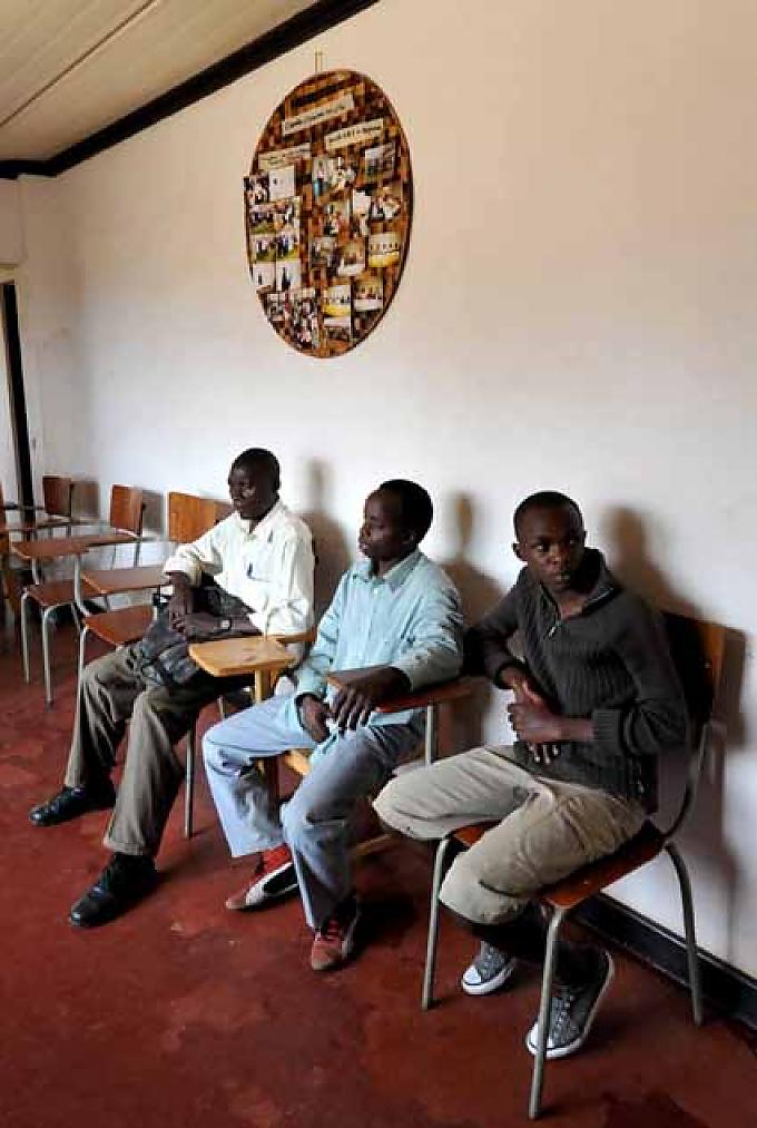 Klienten im Wartezimmer Klienten im Wartezimmer