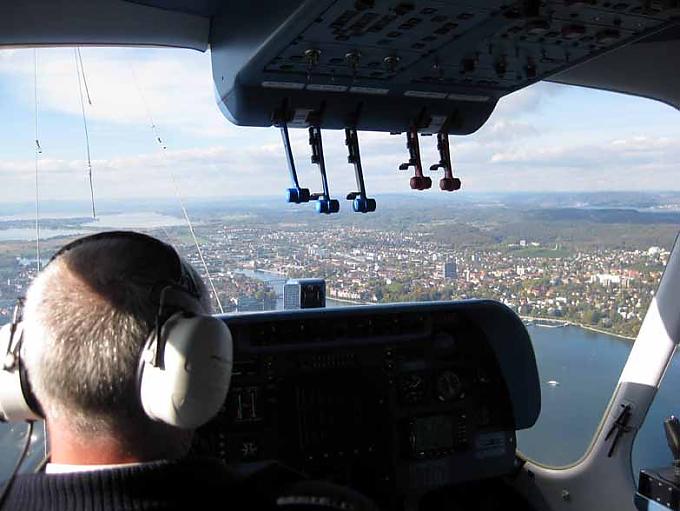 Anflug auf Konstanz Der Zeppelin - ein Schatten seiner selbst