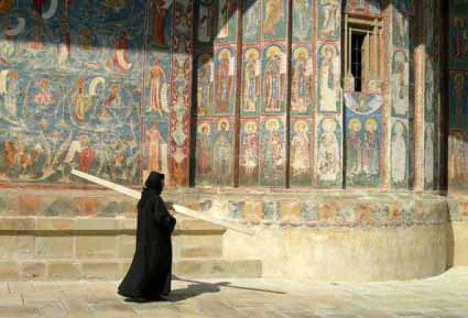 Läutbrett, Fasten und Tourismus