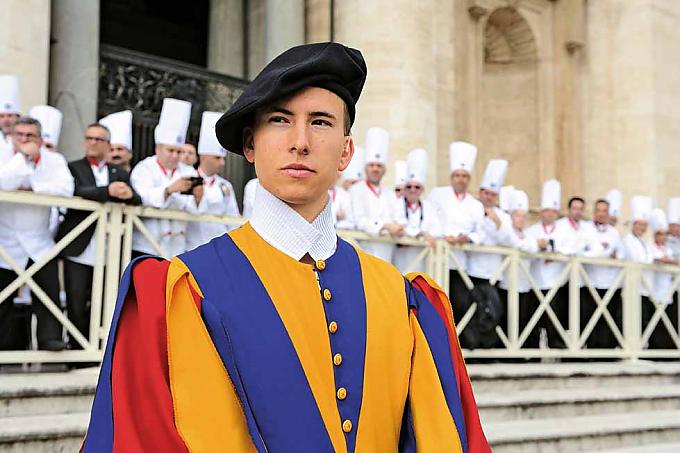 Glaube geht auch durch den Magen: Was beim Papst auf den Tisch kommt