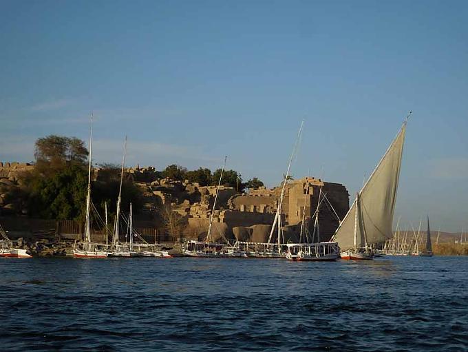 Im Zick-Zack über den Nil