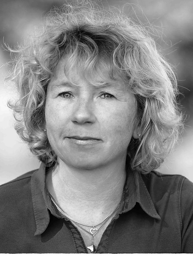 Bettina Bernhard 