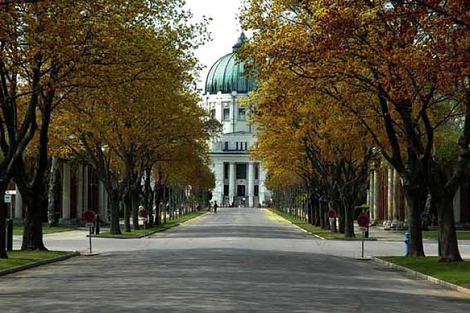 Die „Totenstadt der Wiener“