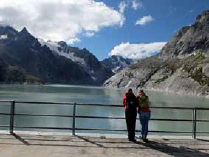 Auf der Mauer, in der Mauer