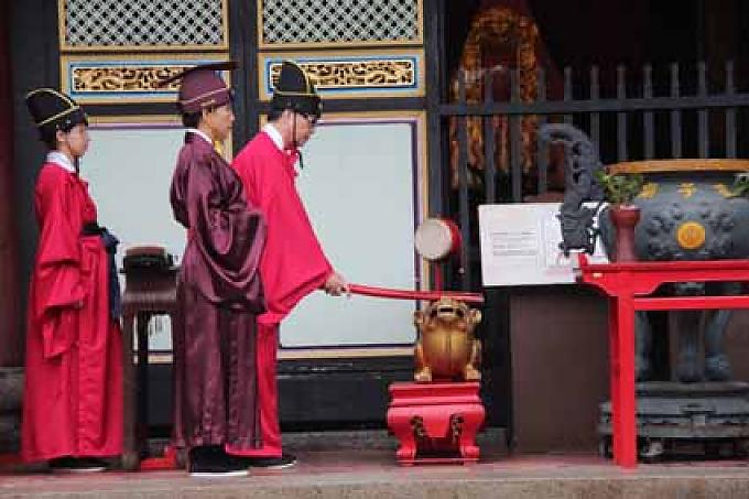 Konfuzius-Tempel in Teipei: Ya Yue-Tanz