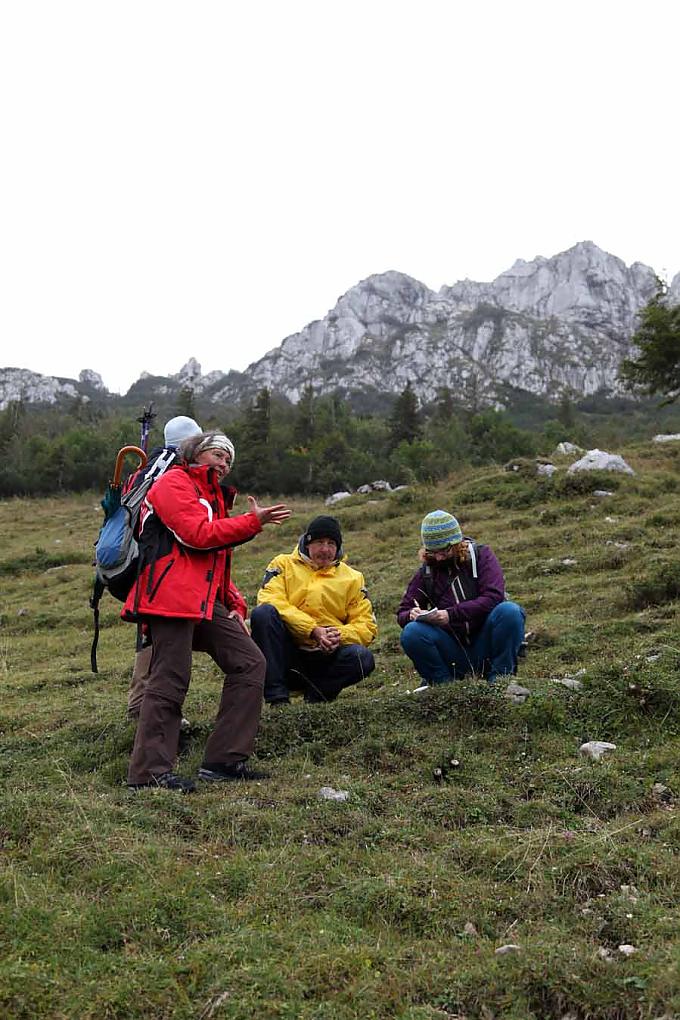 „Auf Schusters Rappen von Hütte zu Hütte“ heißt die Tour des Tages.