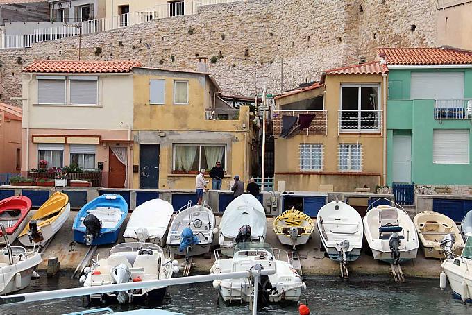 Kunstvolles Mosaik in der Kirche Notre-Dame de la Garde