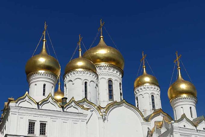 Von Moskau nach St. Petersburg