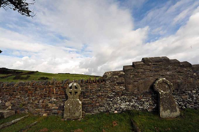Geschichte in Stein gehauen