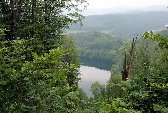 Wo die Erde Akne hat