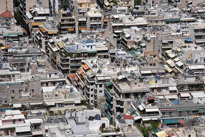 Blick vom Lykabettus auf das Häusermeer von Athen.