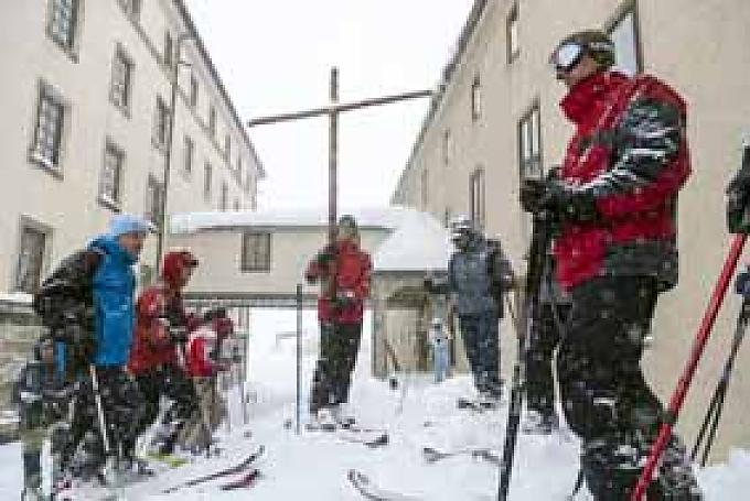 Karfreitagsprozession am Hospice du Grand St.Bernard, 