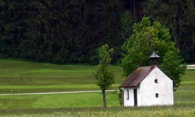 Lojakapelle – Mirakel-Kreuz. Lojakapelle – Mirakel-Kreuz.