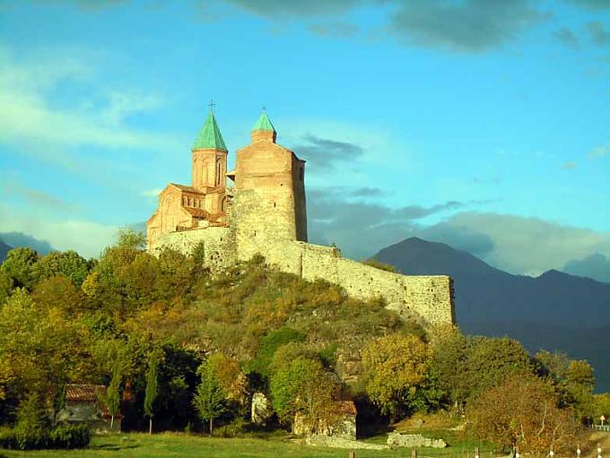 Gremi: Festung mit Kirche 15Jh. Gremi: Festung mit Kirche 15Jh.