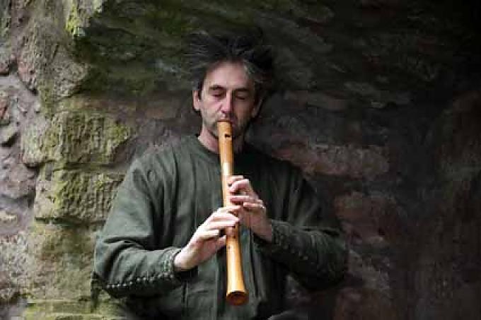 Minnesänger Holger Schäfer aus Adelebsen. Minnesänger Holger Schäfer aus Adelebsen.