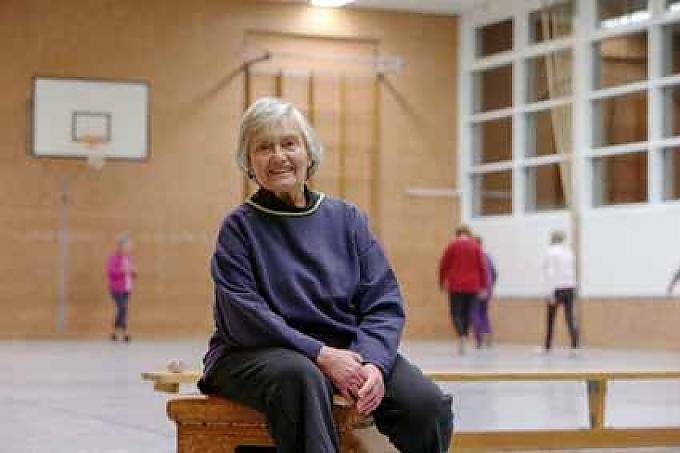 Die 85-Jährige Vera Franz Seniorengymnastik in Diekholzen mit Vera Franz.