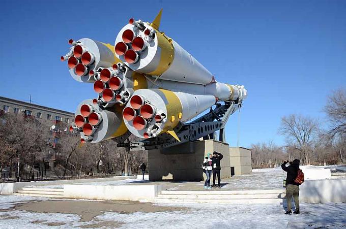 Feuerpfeil im Steppenhimmel Feuerpfeil im Steppenhimmel