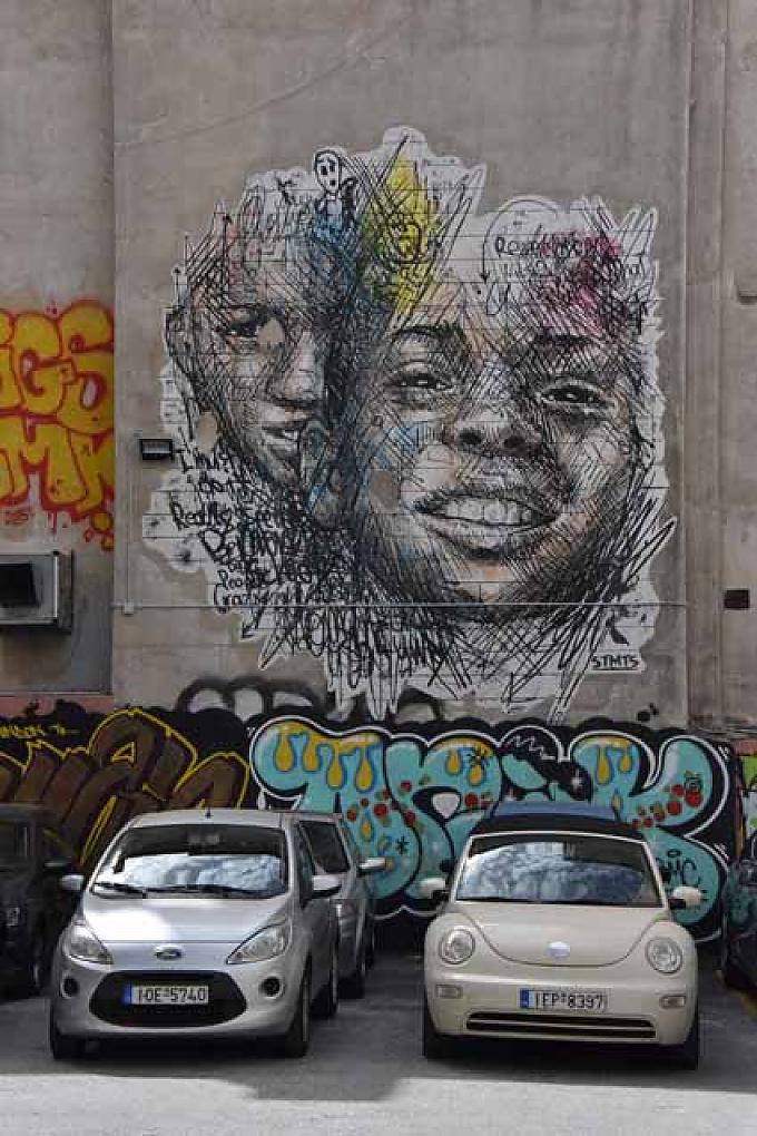 Das Kunstwerk des Athener Künstler STMTS. Das Kunstwerk des Athener Künstler STMTS.